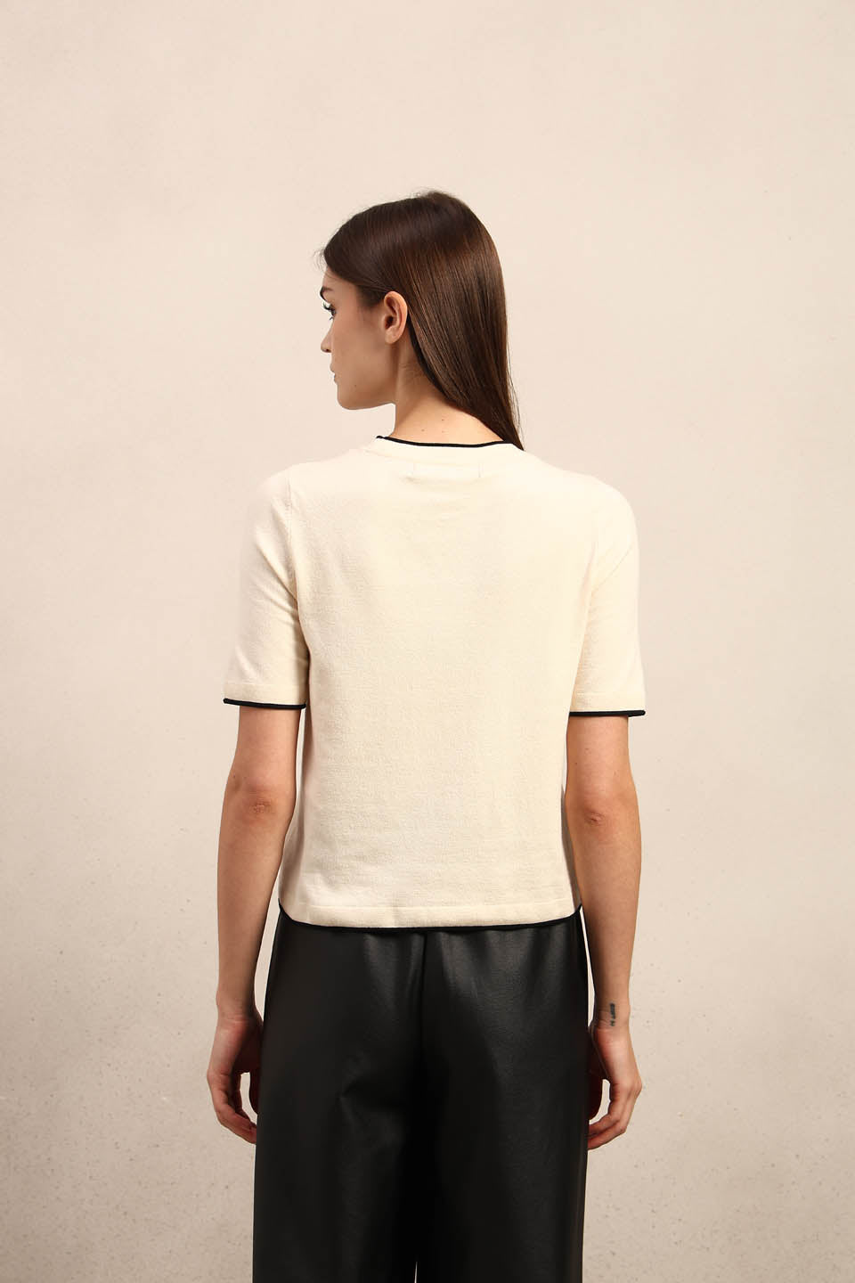 Short Sleeves O-Neck Pullover - Off-White