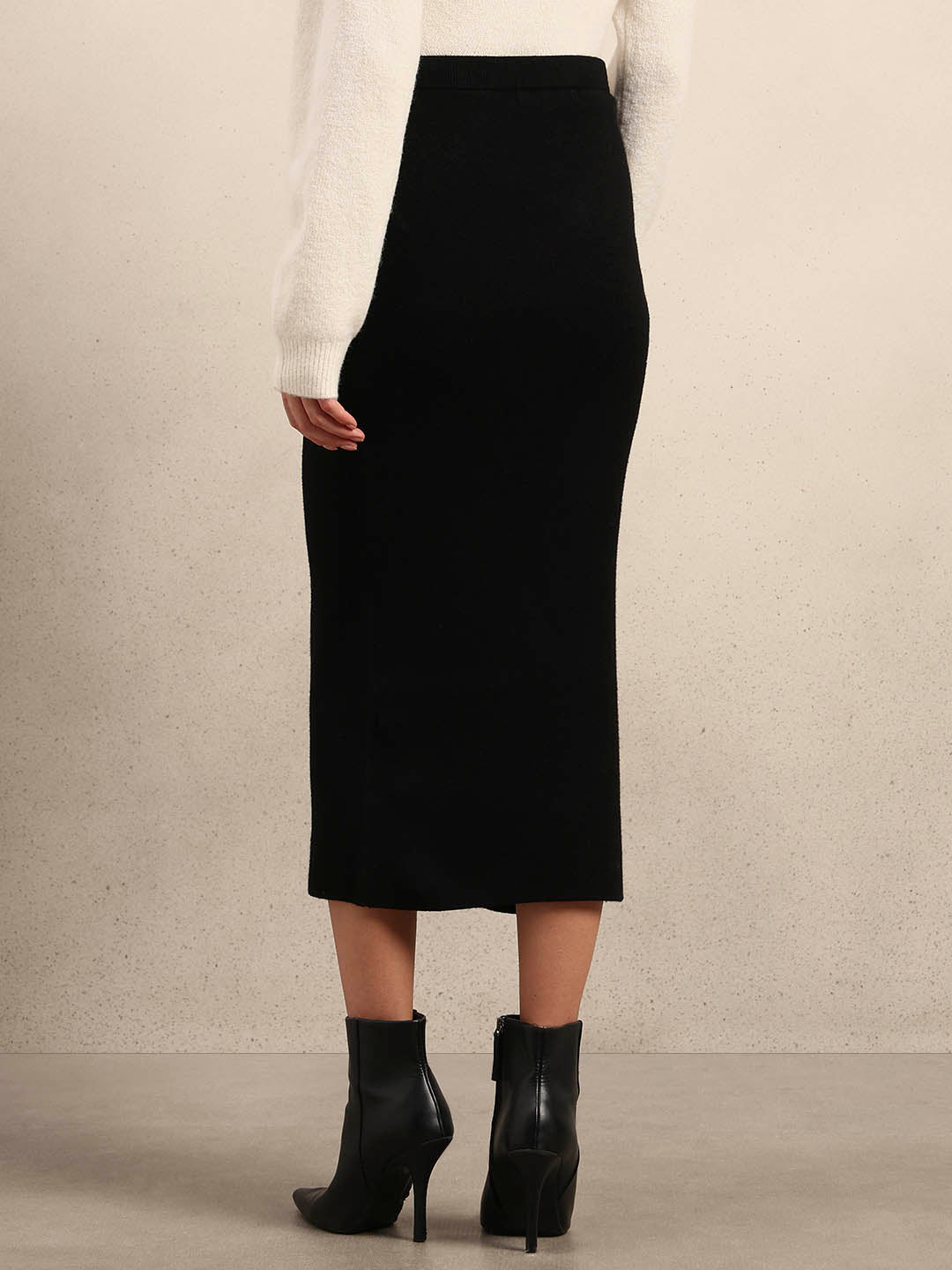 Knitted Bodycon Midi Skirt