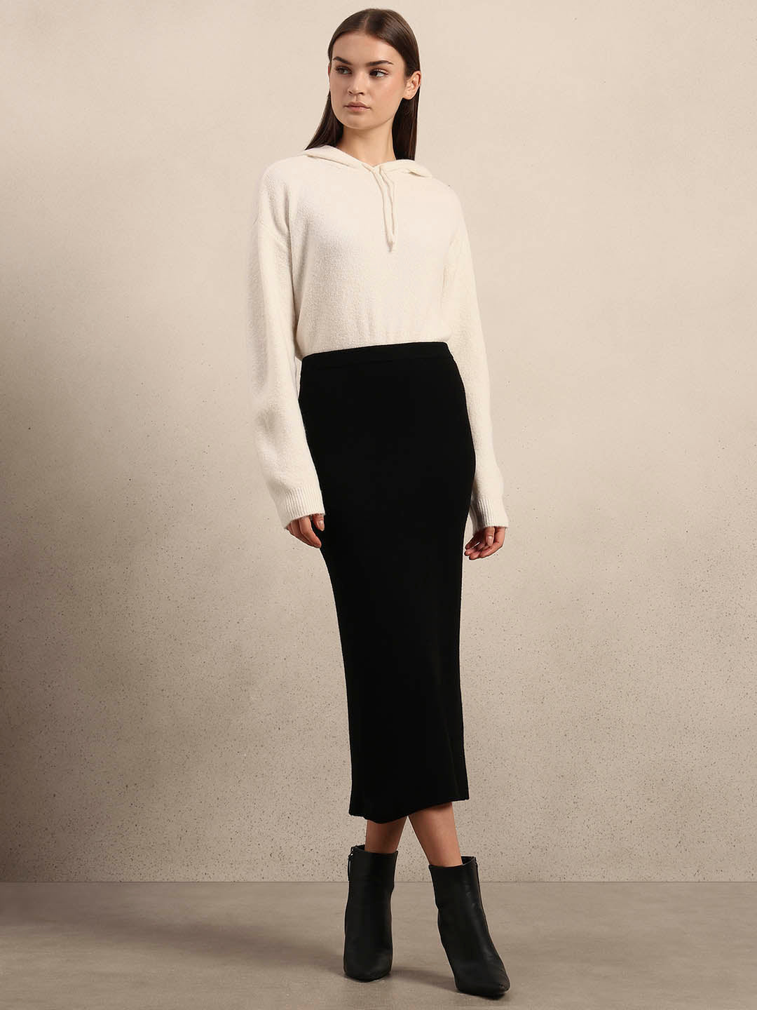 Knitted Bodycon Midi Skirt