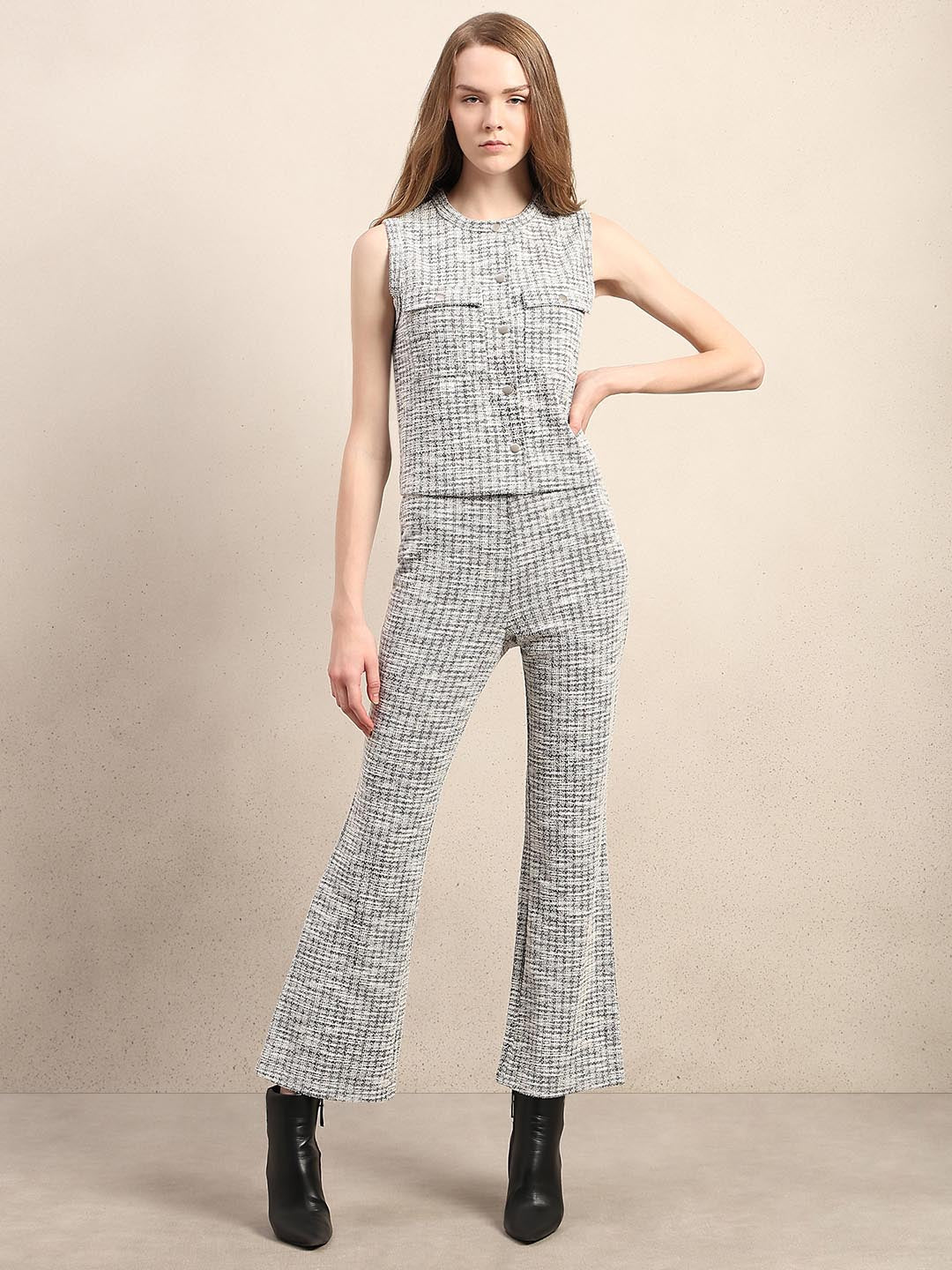 Grey Textured Sleeveless Knit Tops