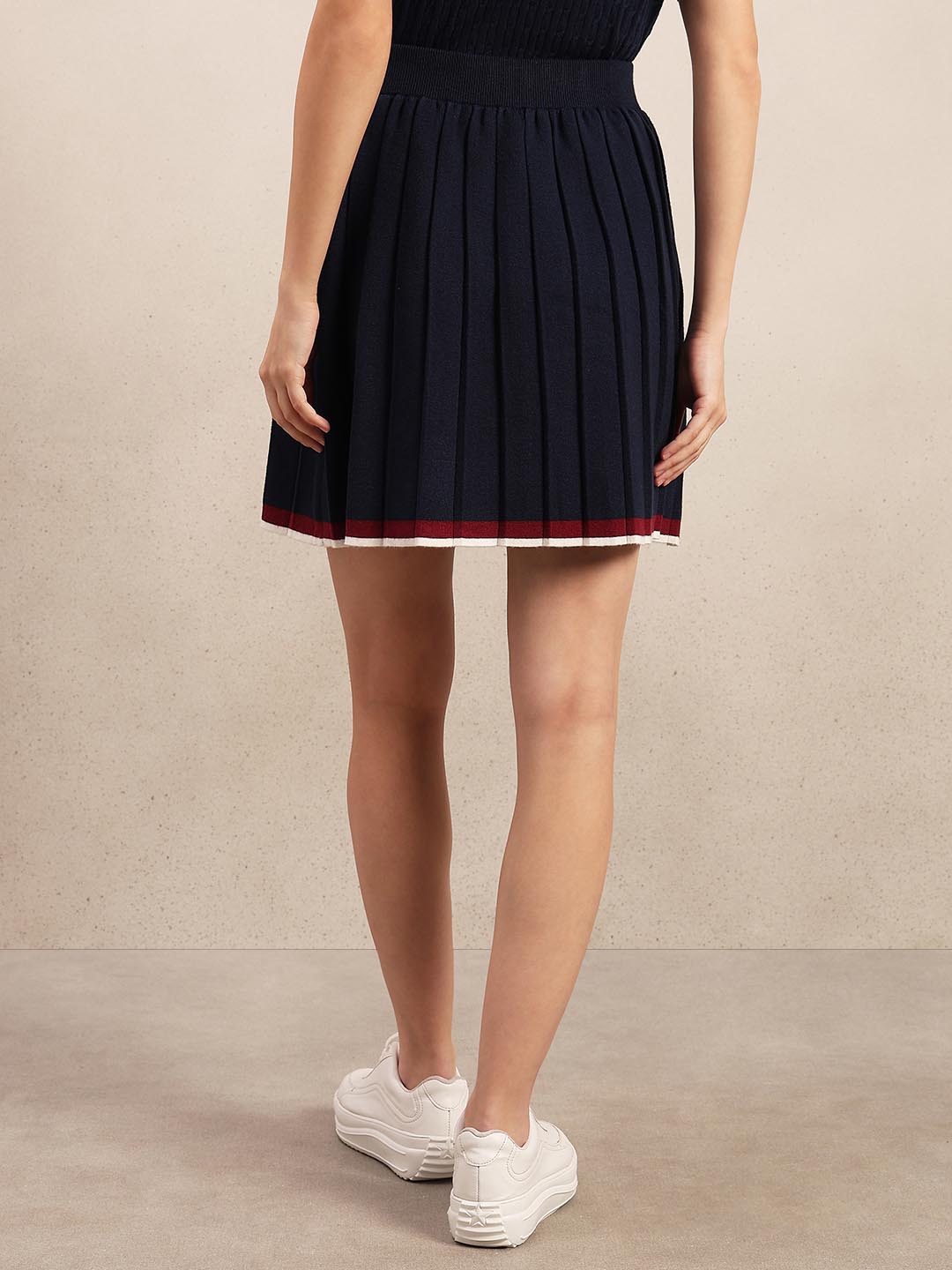 Navy Blue Pleated Knitted Skirt