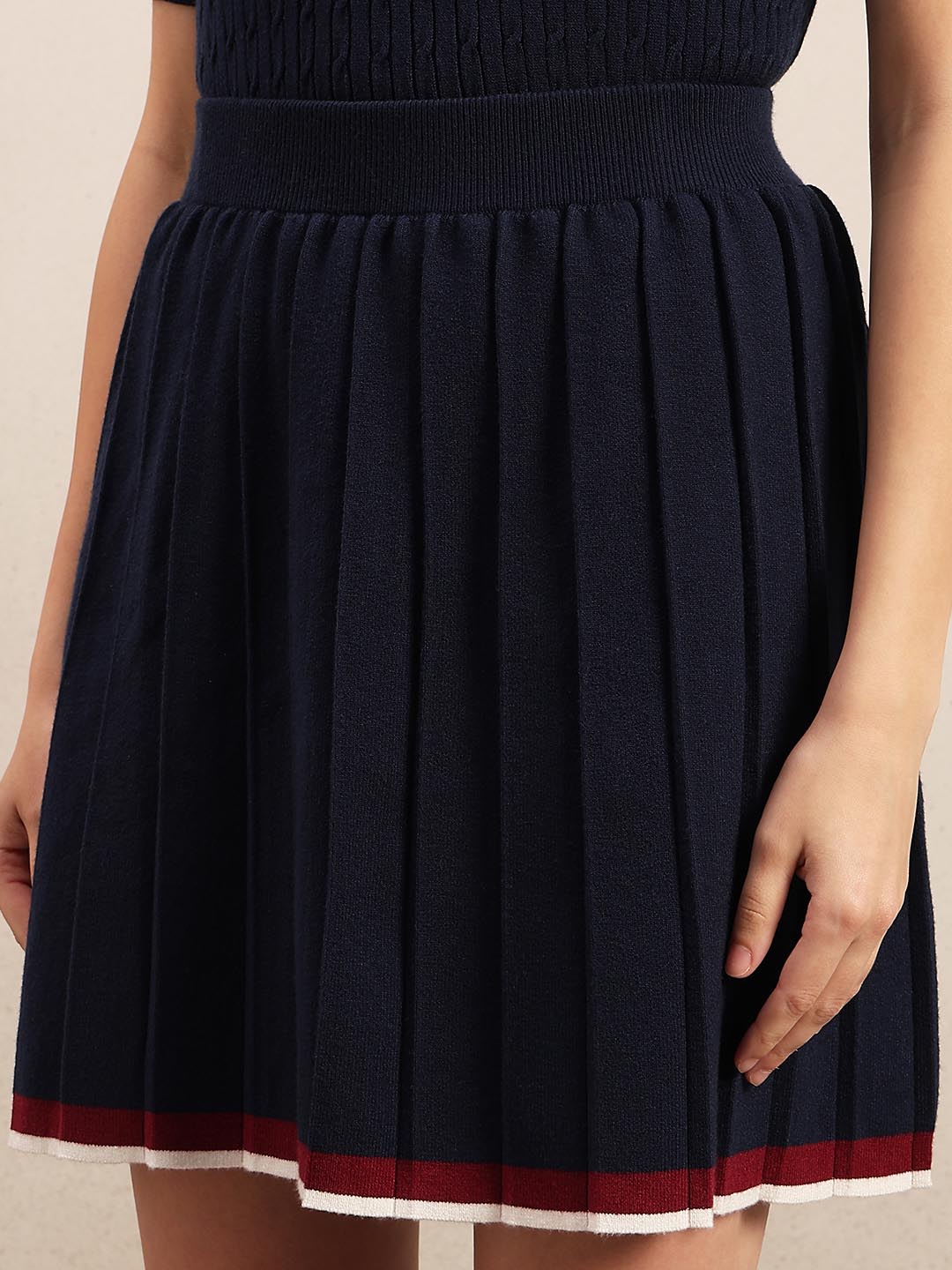 Navy Blue Pleated Knitted Skirt