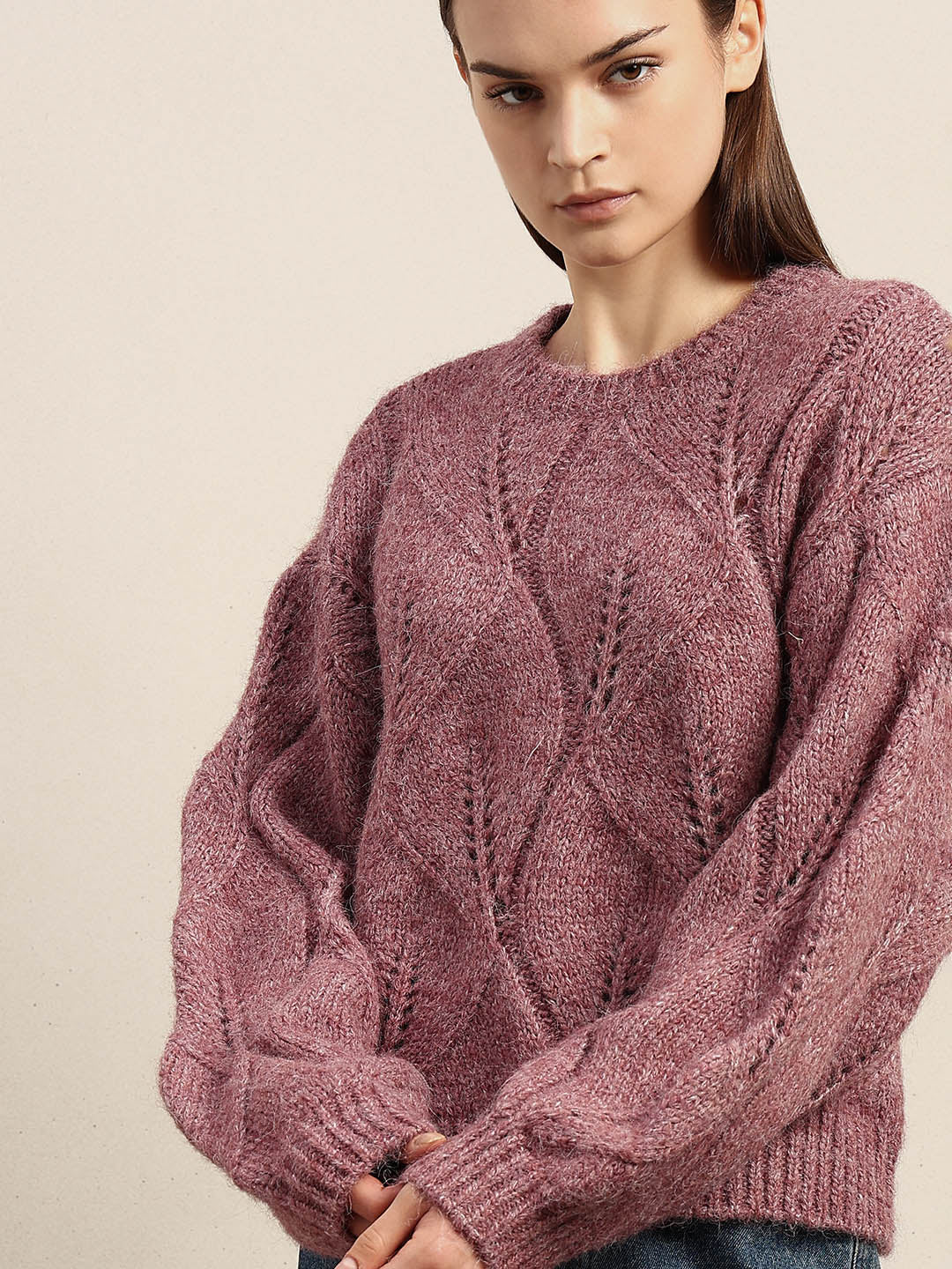 Stitch Detail O-Neck Sweater - Pink