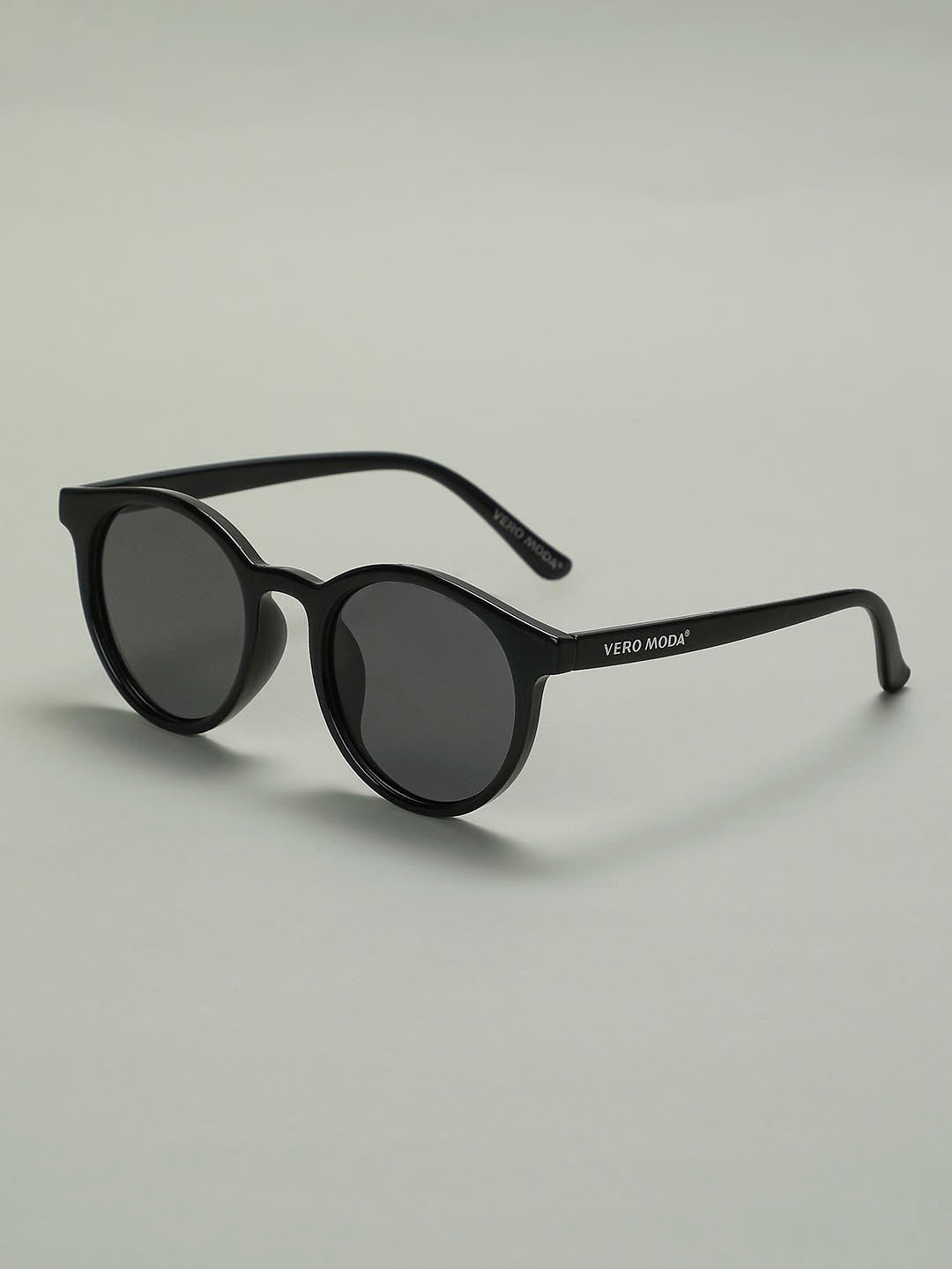 Black Round Framed Sunglasses