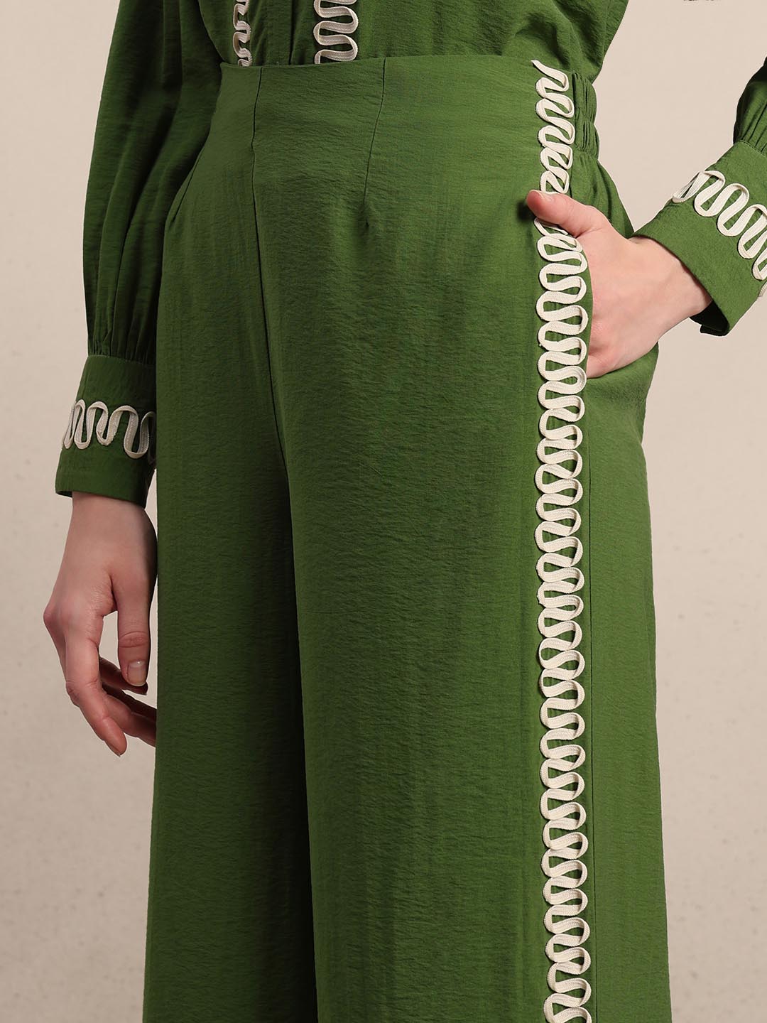 Green Ribbon Detailed Pants