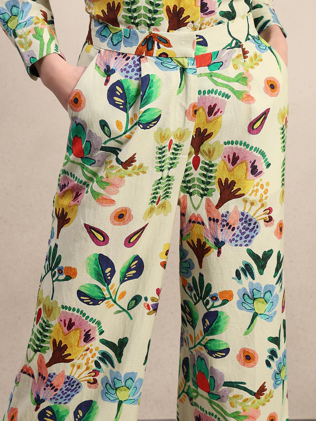 Multi-Colour Printed Straight Fit Pants