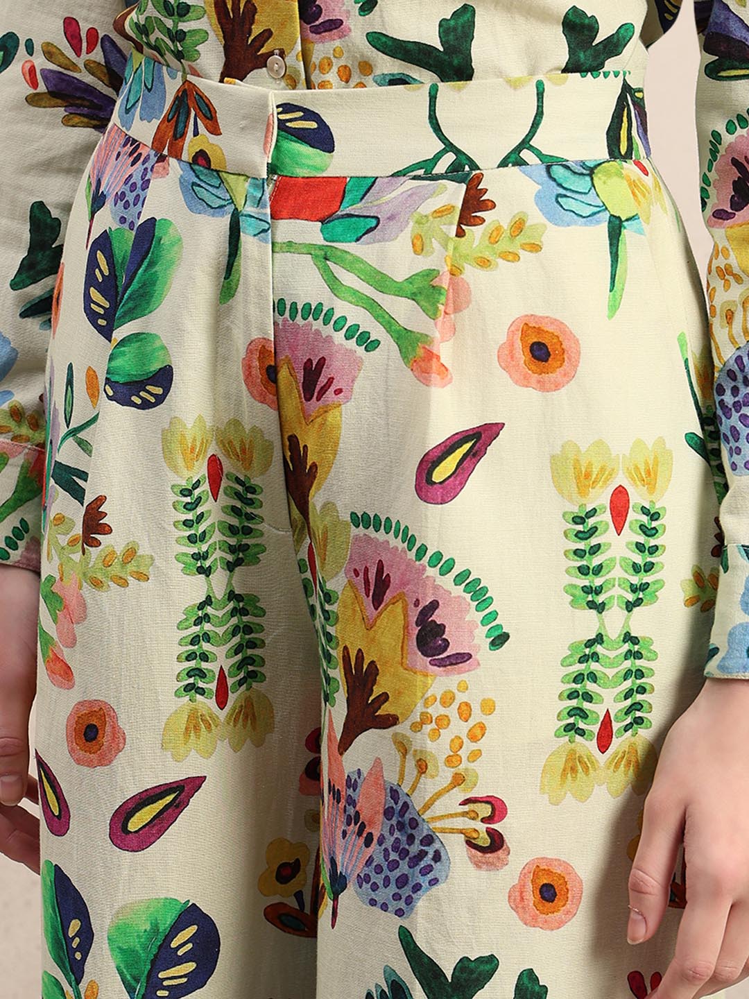 Multi-Colour Printed Straight Fit Pants