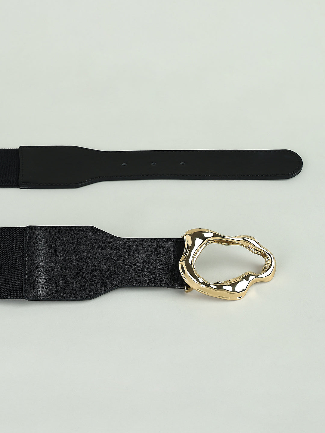 Sculpted Buckle Black Waist Belt