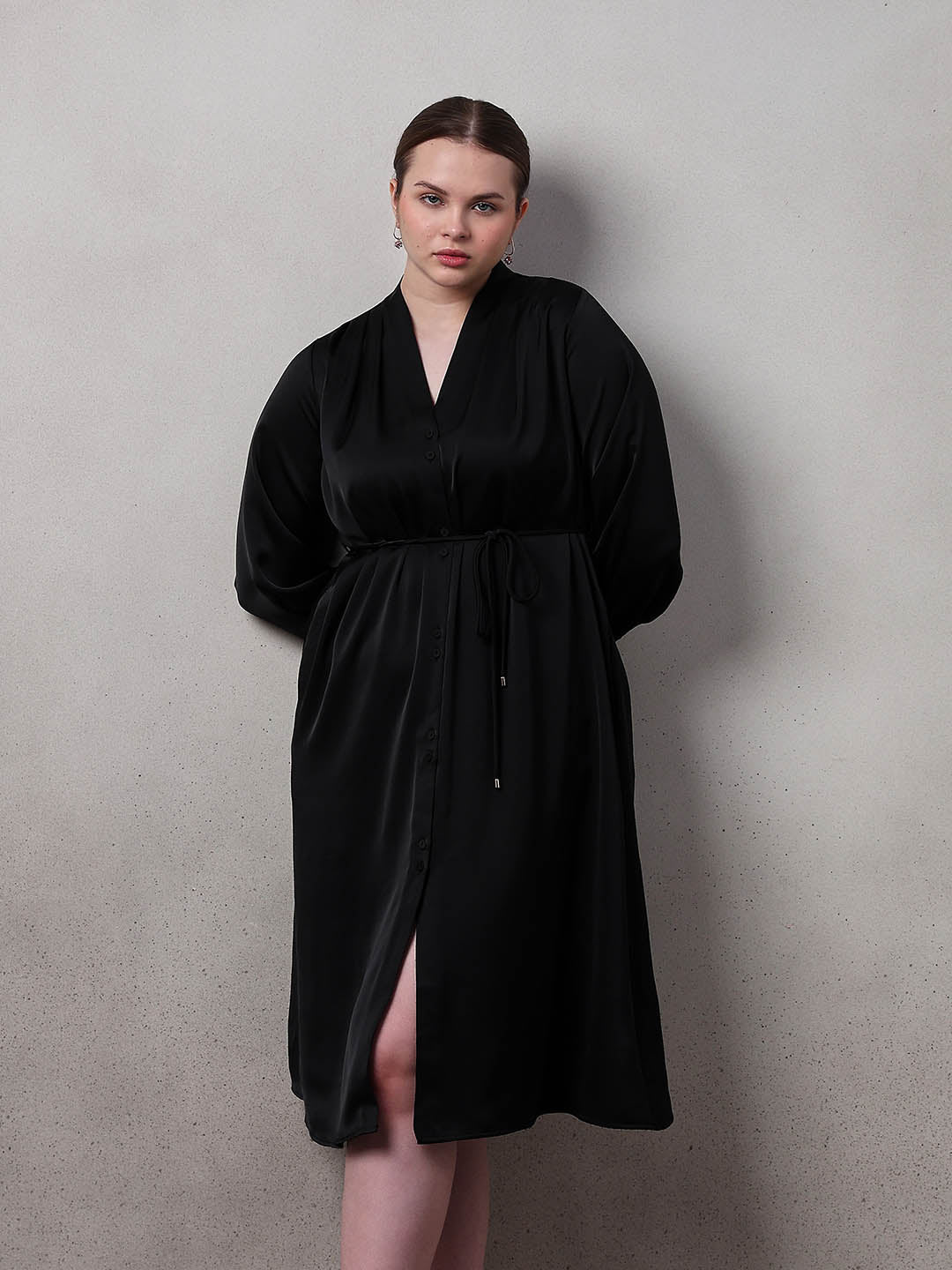 Curve Belted V-Neck Midi Dress - Black