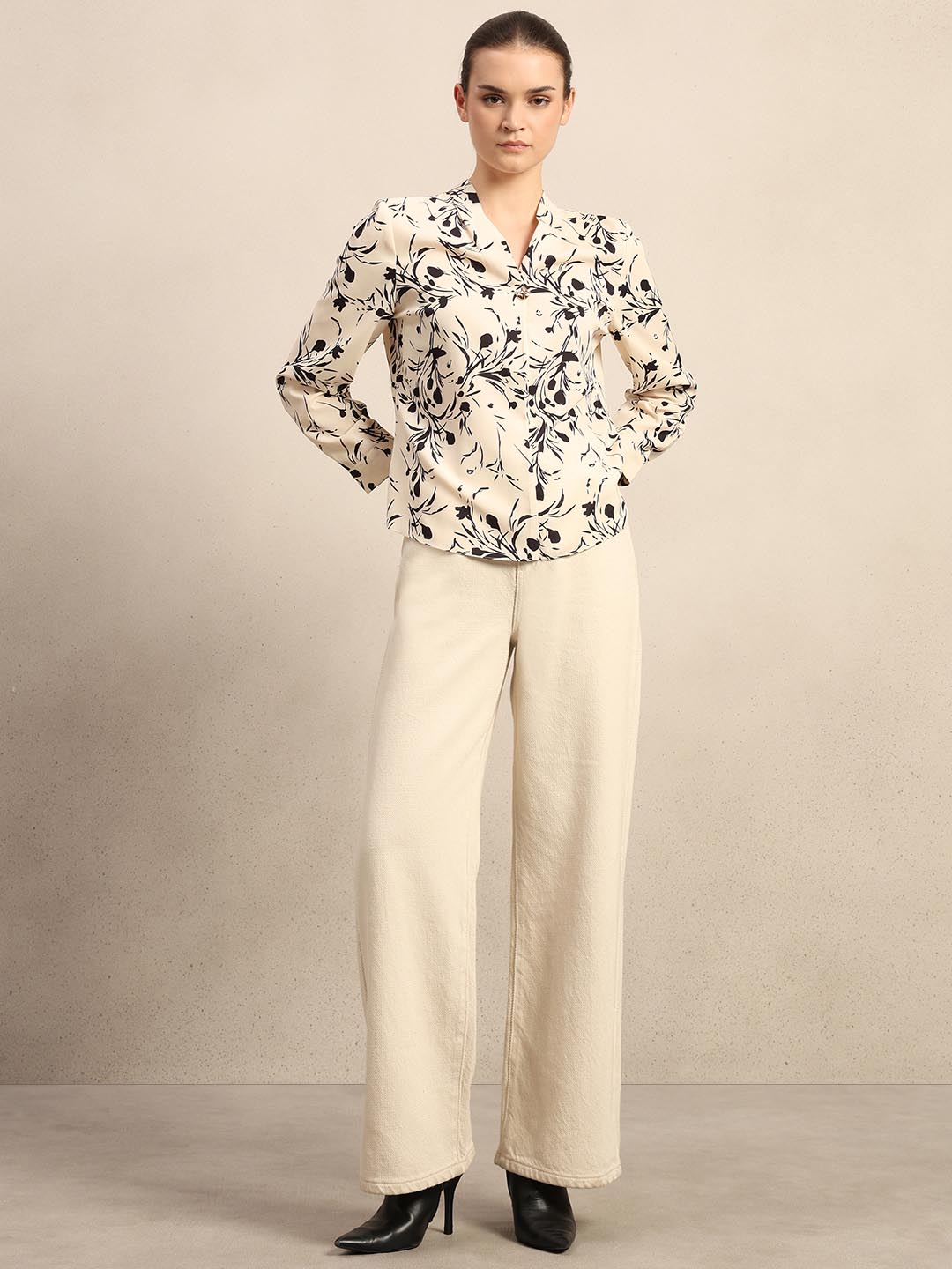 Off-White Printed V-Neck Top