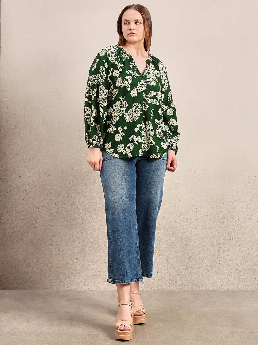 Curve Green Floral V-Neck Top