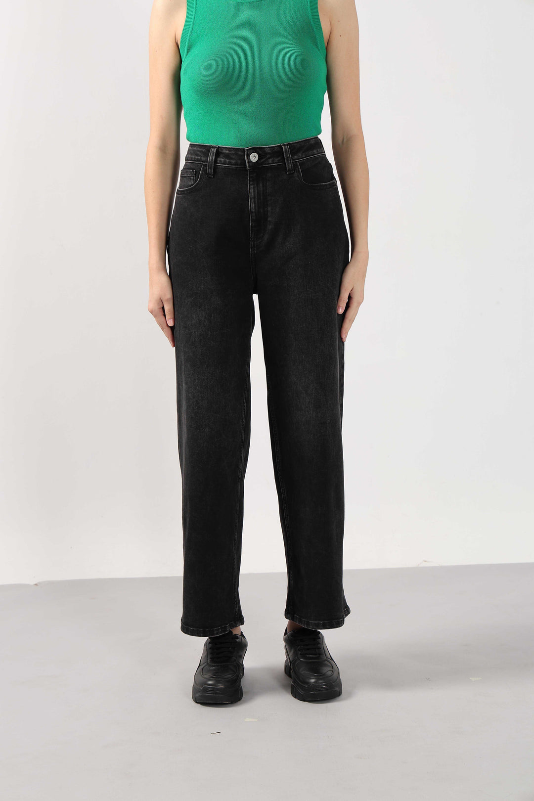 Black Mid Rise Wide Leg Jeans