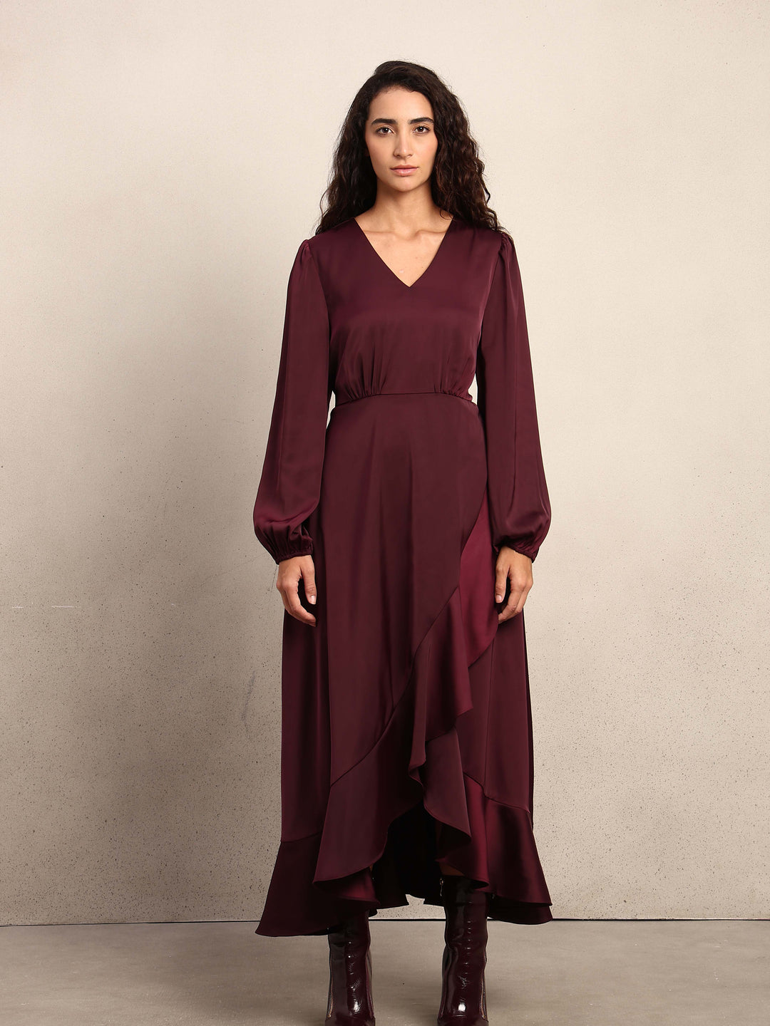 Ruffle Detail V-Neck Midi Dress