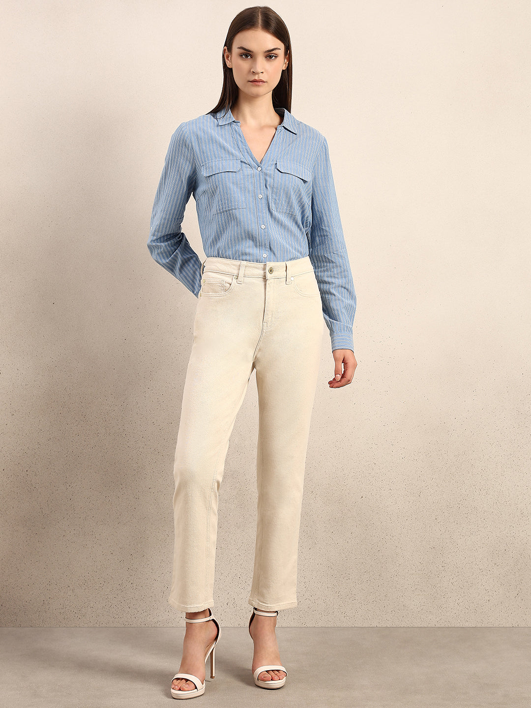 Ecru Ankle Length Straight Fit Jeans