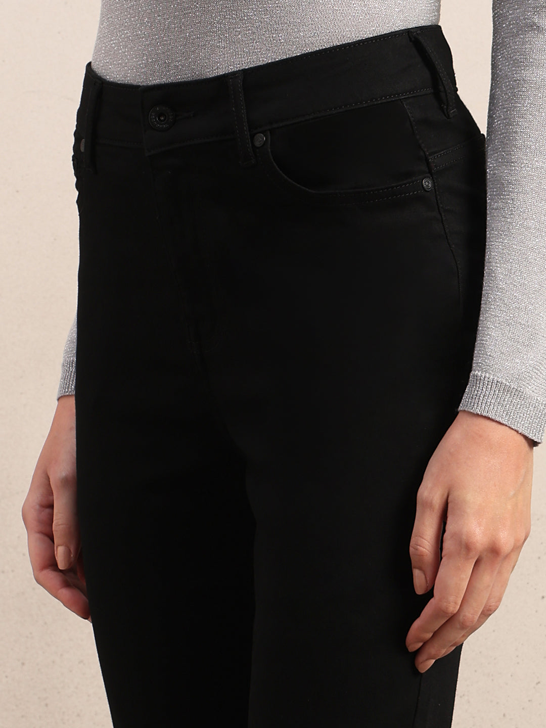 High Rise Skinny Fit Jeans