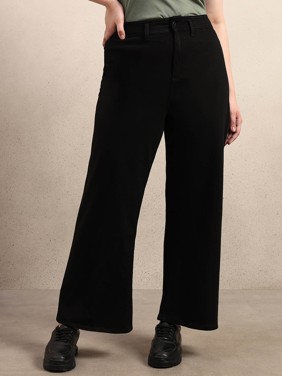 Curve High-Rise Black Flared Jeans
