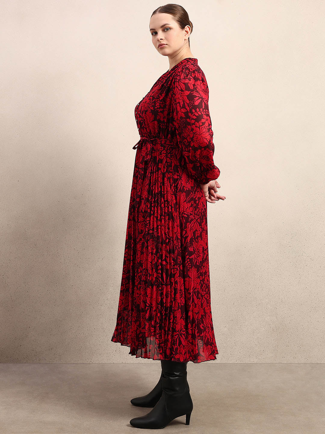 Curve Red Floral Pleated Midi Dress
