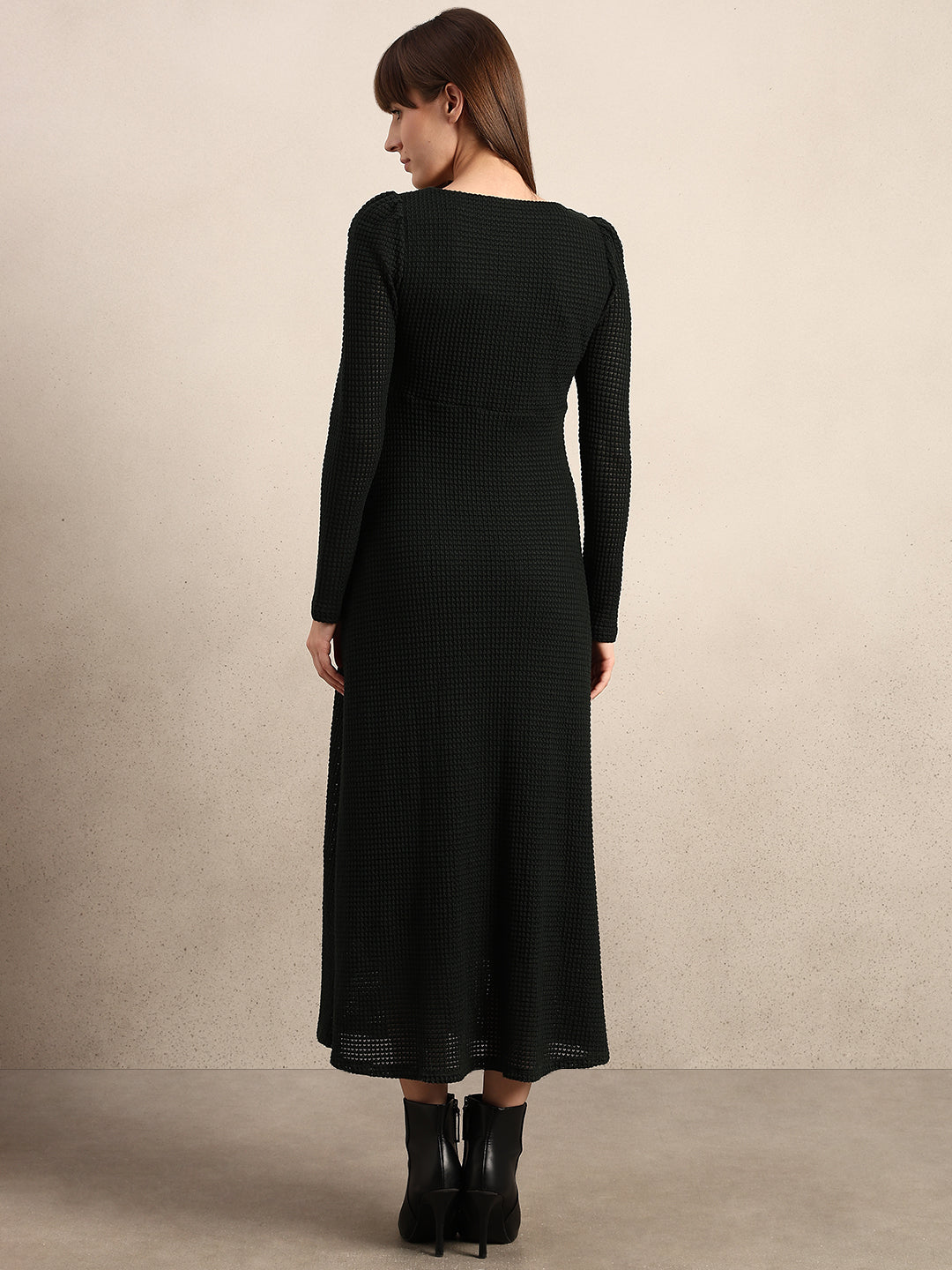 Button Detail V-Neck Midi Dress