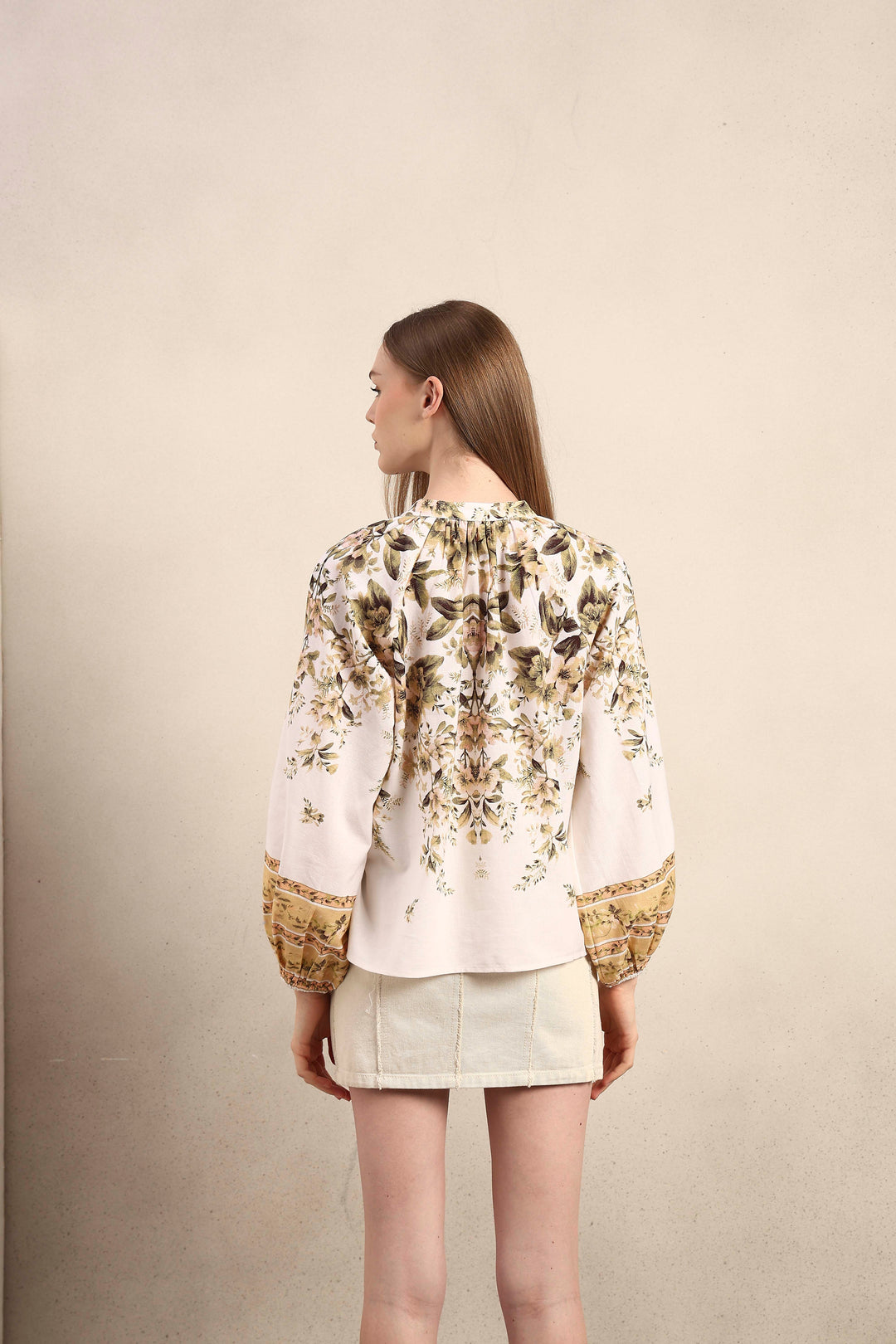 Delicate Floral Print Top