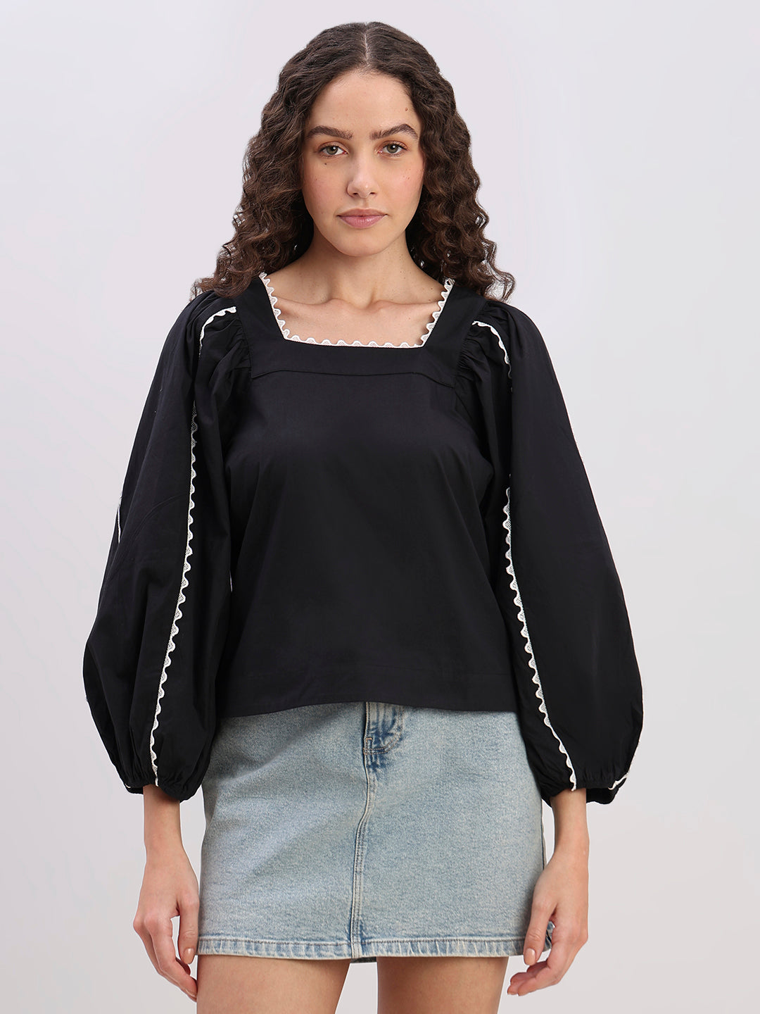 Black Square-Neck Puff Sleeve Top