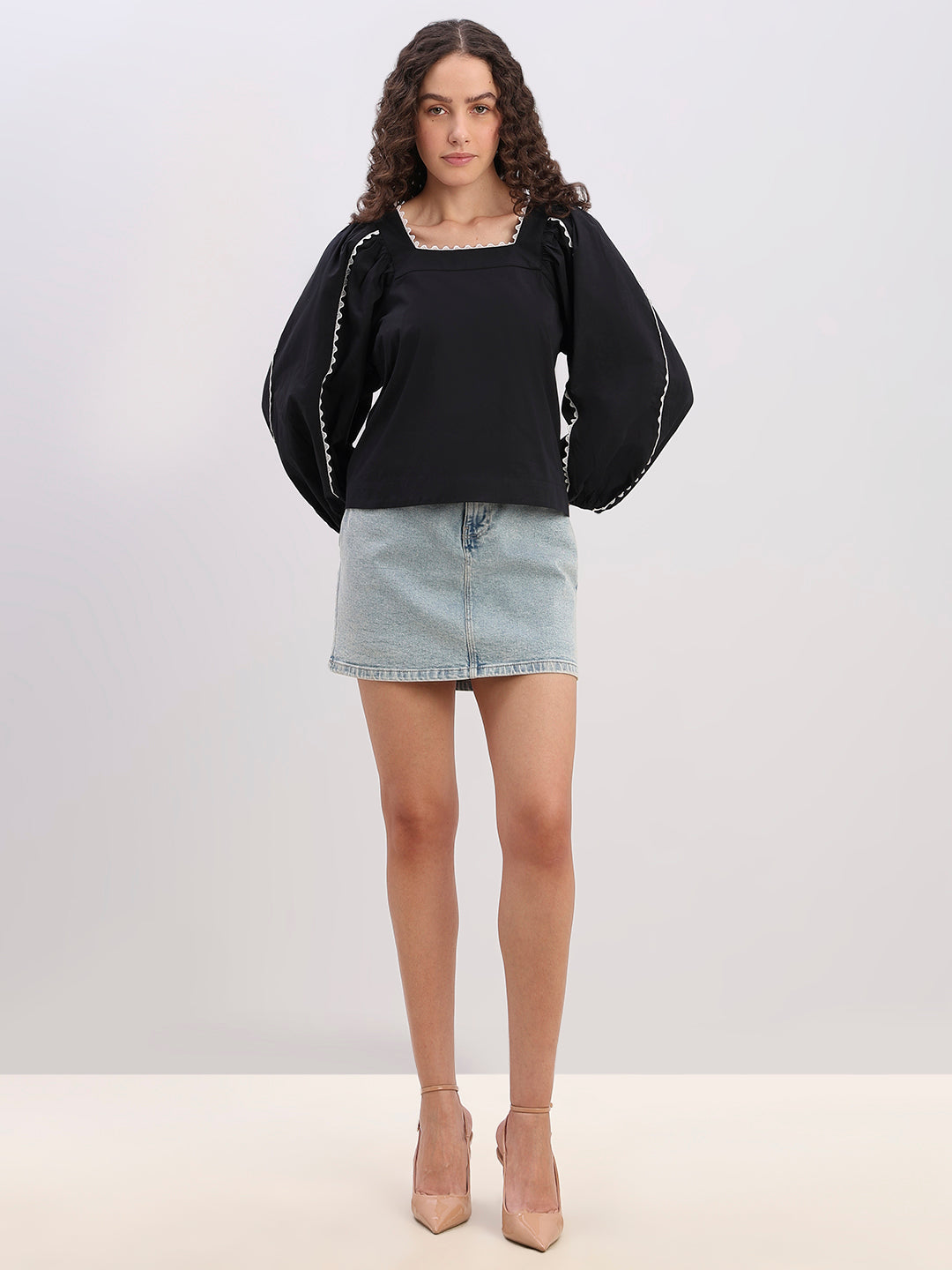 Black Square-Neck Puff Sleeve Top
