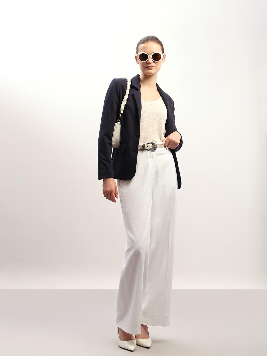 White Mid Rise Straight Fit Pants