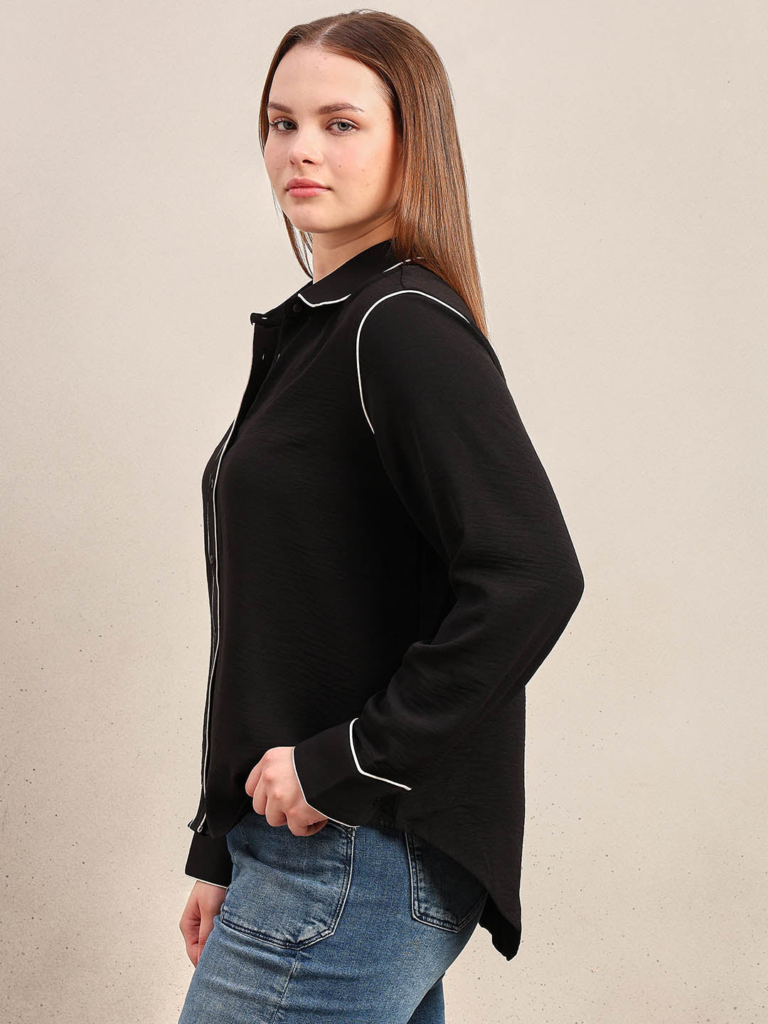 Curve Contrast Piping Shirt - Black