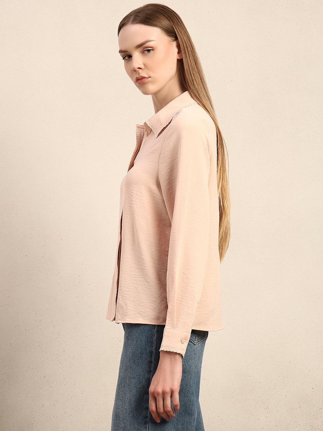 Scallop Collar Shirt