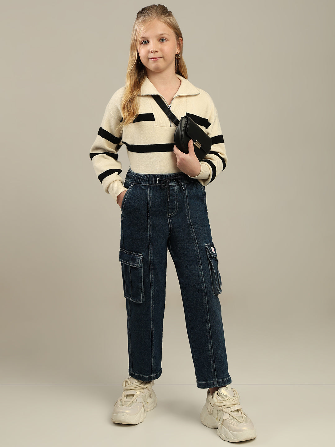 GIRLS Mom Fit Cargo Jeans