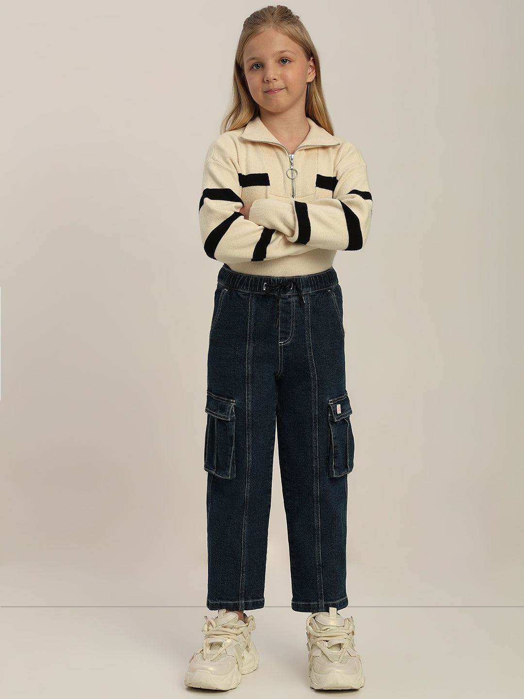 GIRLS Mom Fit Cargo Jeans
