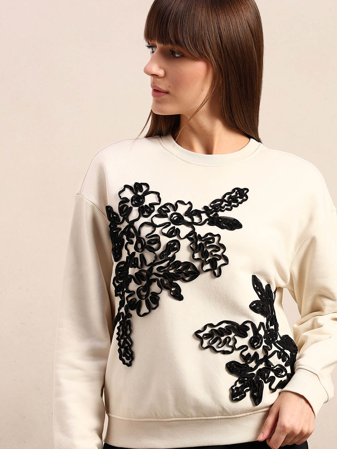 Floral Applique Sweatshirt