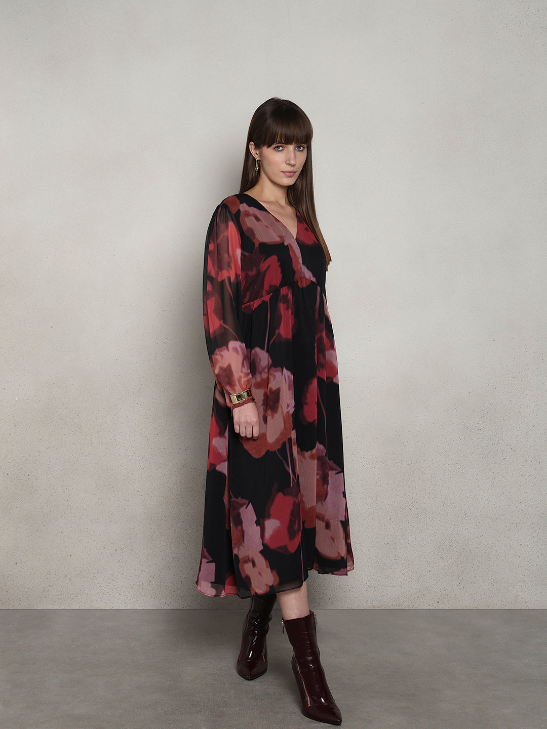 Floral V-Neck Midi Dress