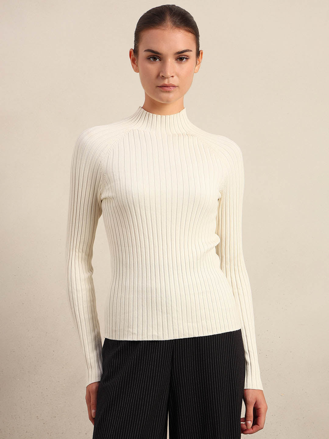 White Ribbed Knit Fitted Top