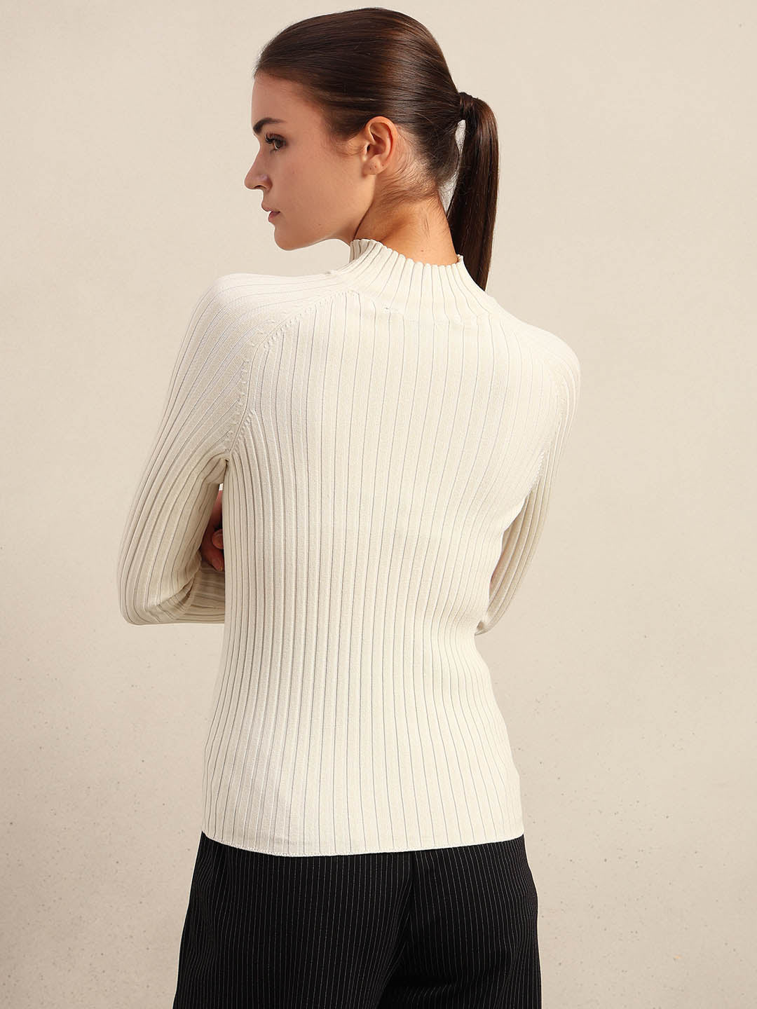 White Ribbed Knit Fitted Top