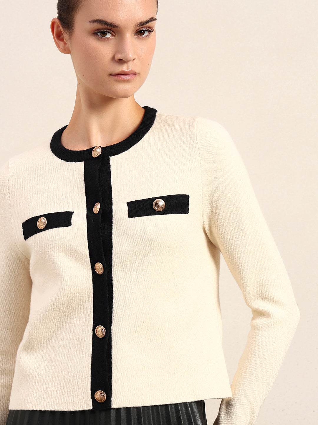 Contrast Trim Knit Cardigan