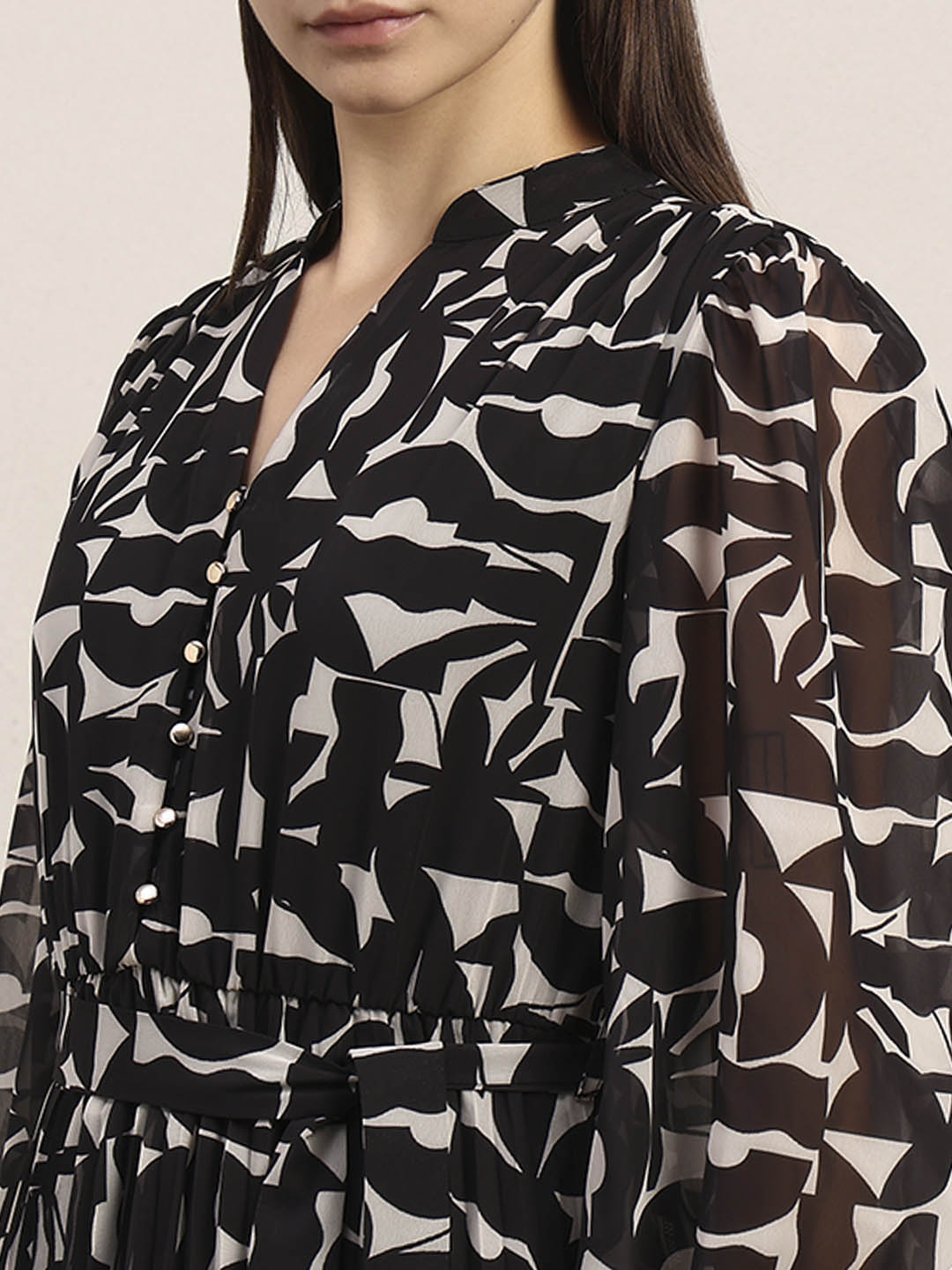 Black & White Floral Printed Midi Dress