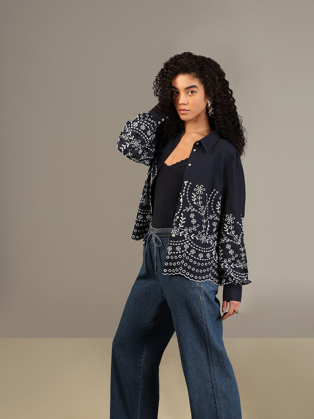 Organic Cotton Embroidered Shirt - Navy