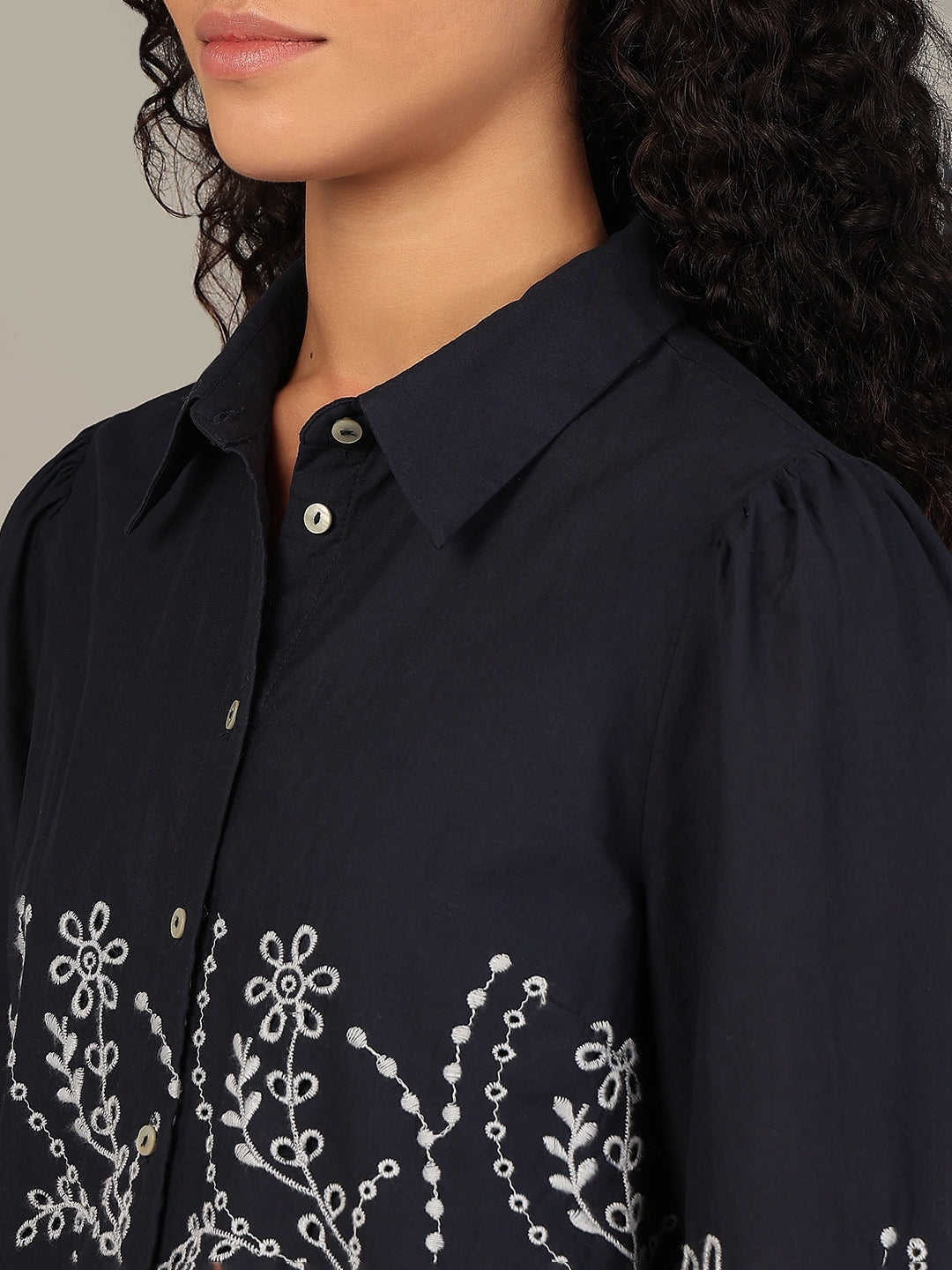 Organic Cotton Embroidered Shirt - Navy