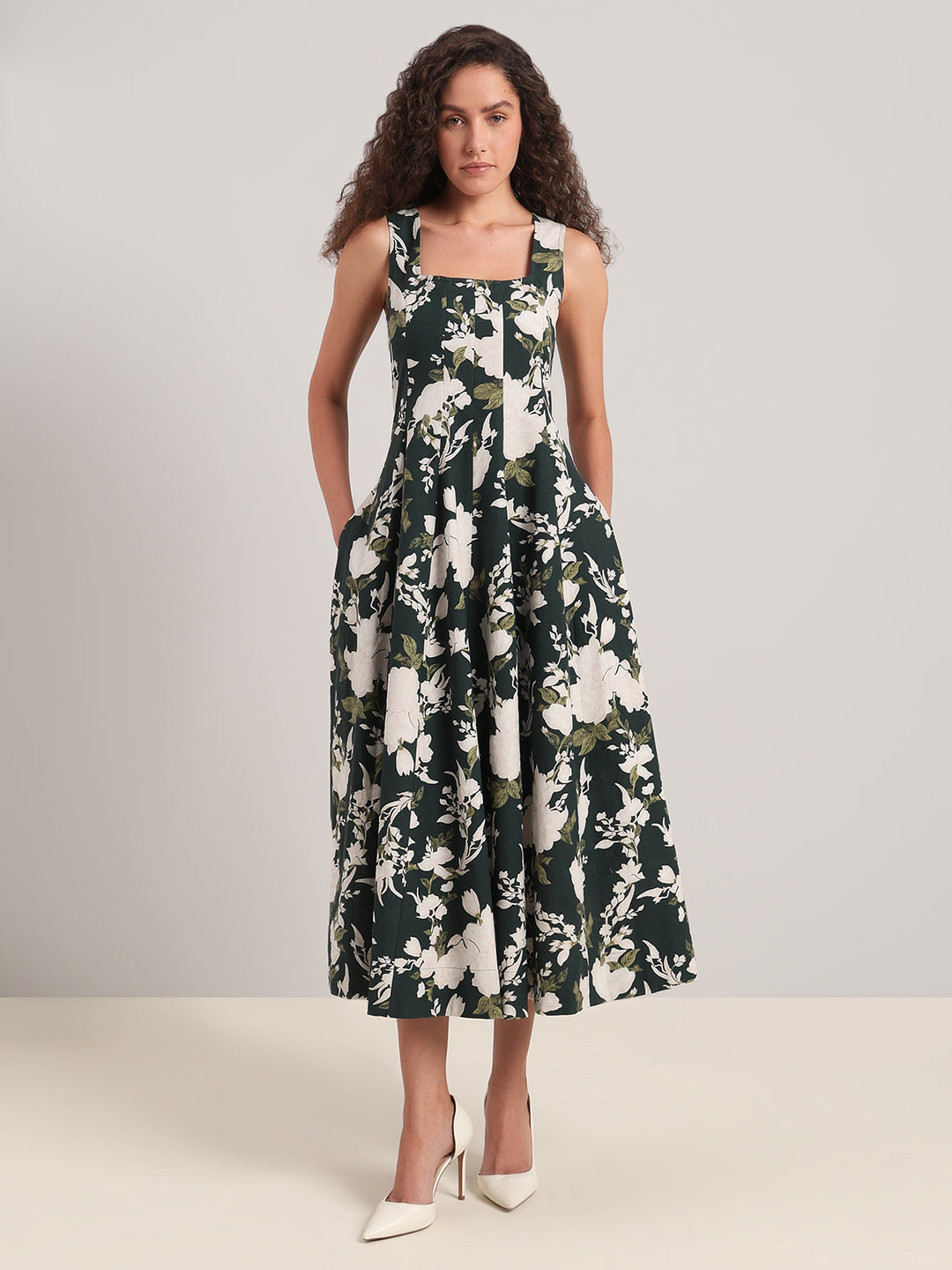 Floral Sleeveless Midi Dress