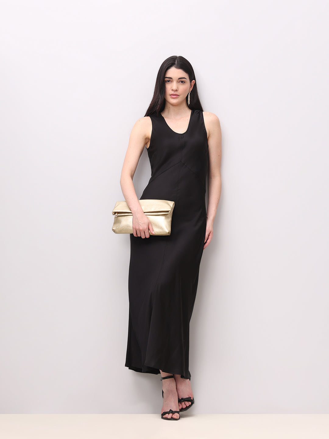 Sleeveless Sculpted Maxi Dress