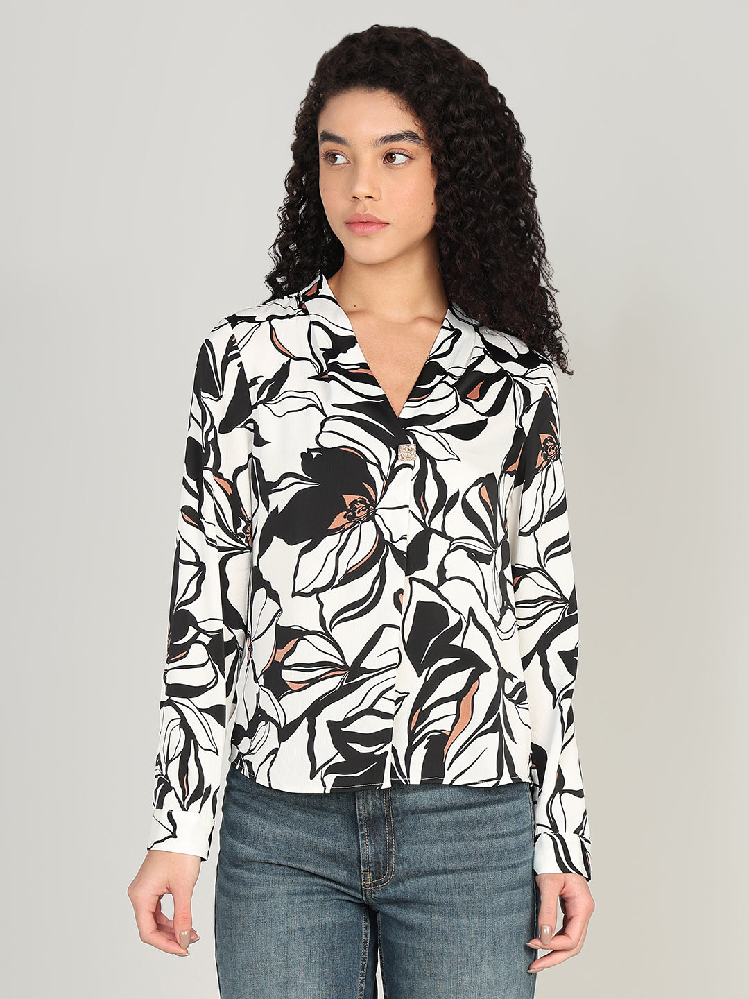 Abstract Print Top