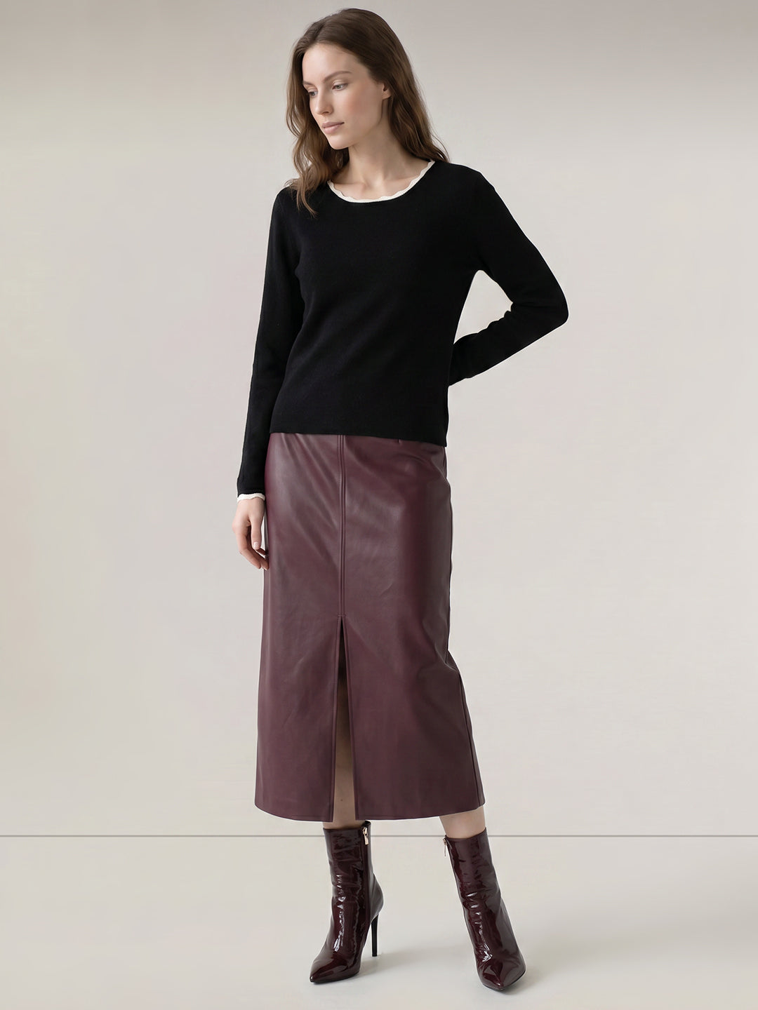 Black U-Neck Pullover