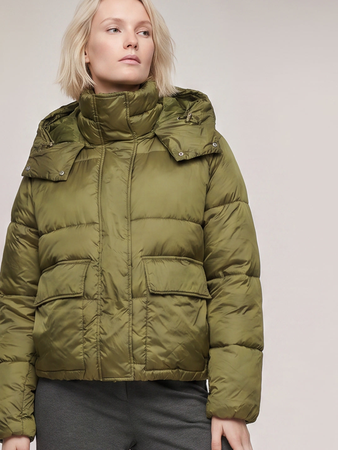 Short Hooded Puffer Jacket - Green
