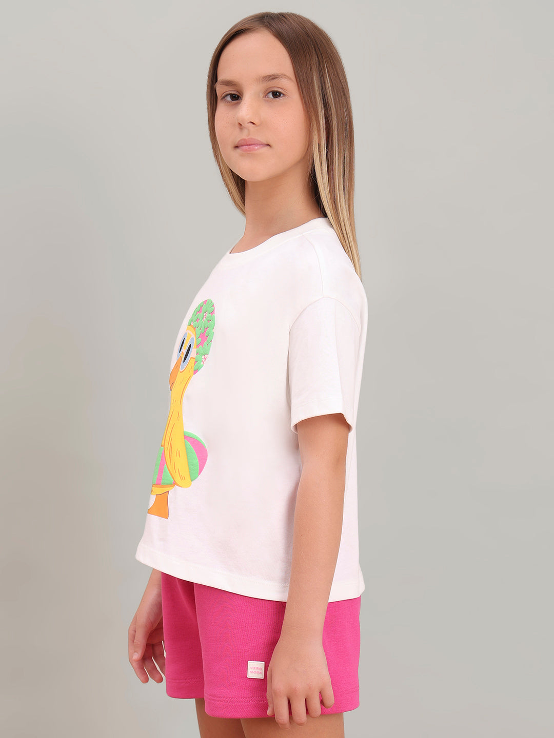 GIRL White Duck Print T-shirt