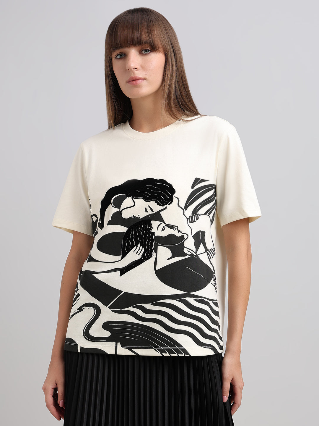 Monochrome Graphic Print T-shirt