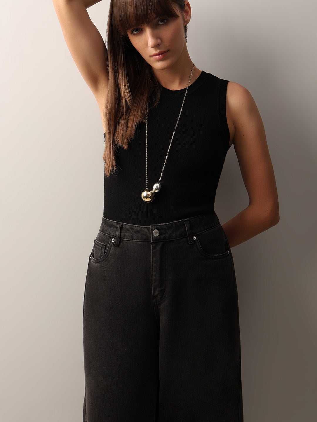 Black Fitted Top