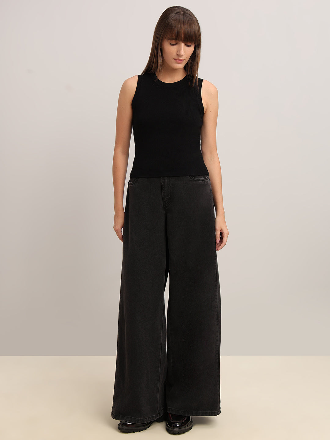 Black Fitted Top