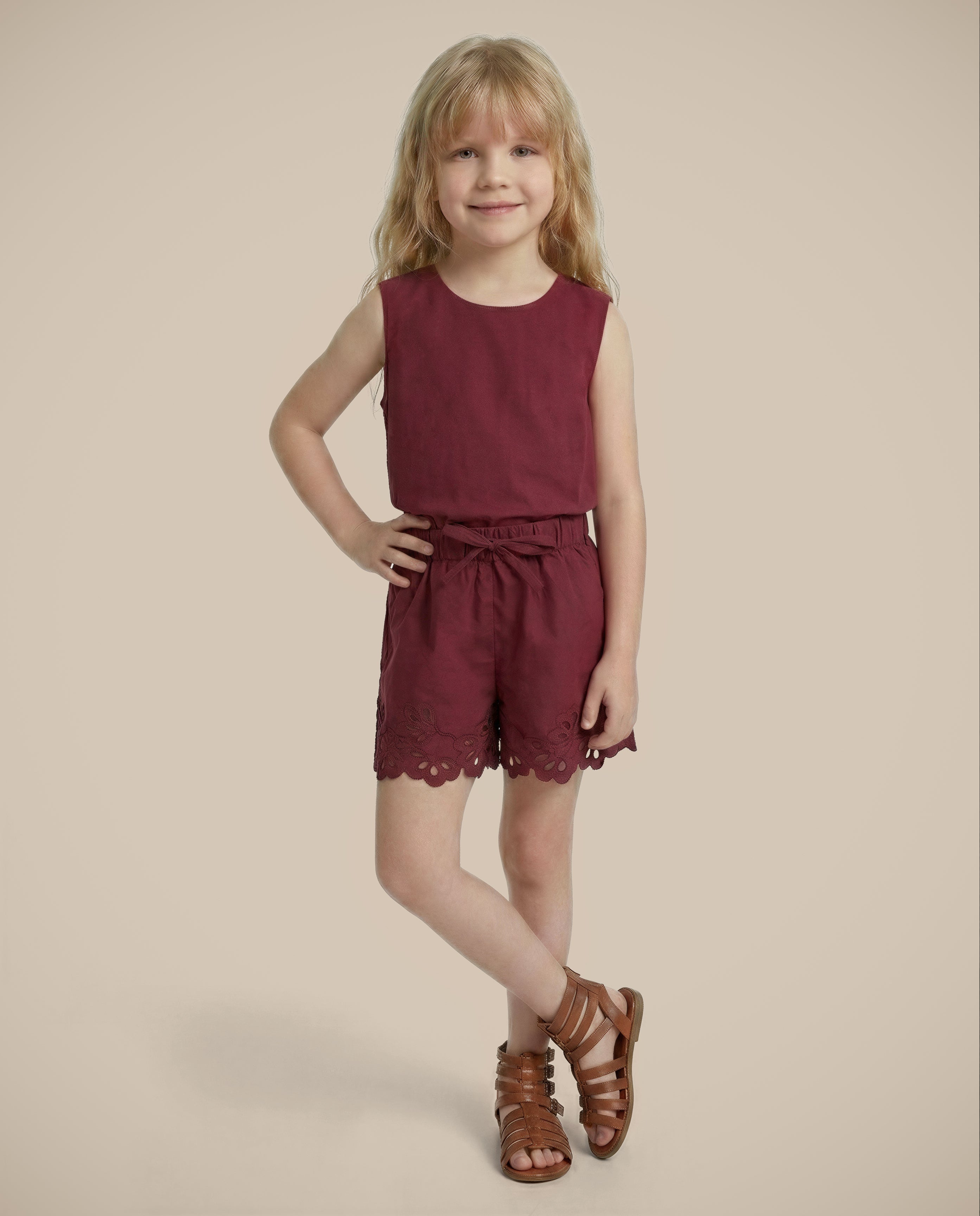 GIRLS Lace Mid Rise Shorts