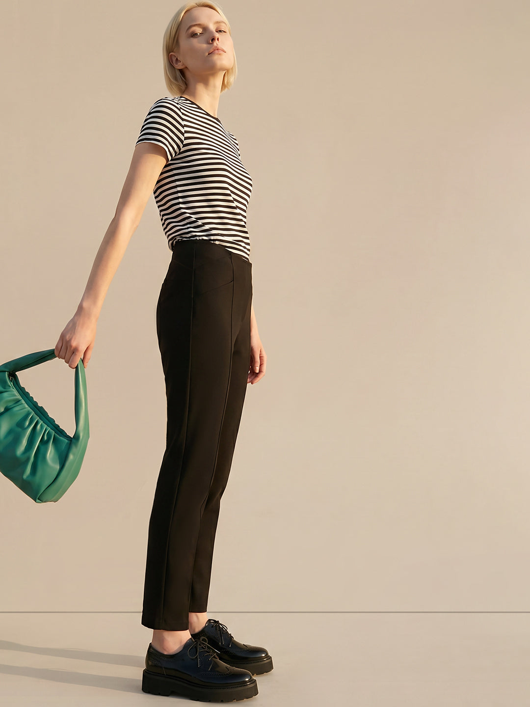 Black High Rise Jeggings