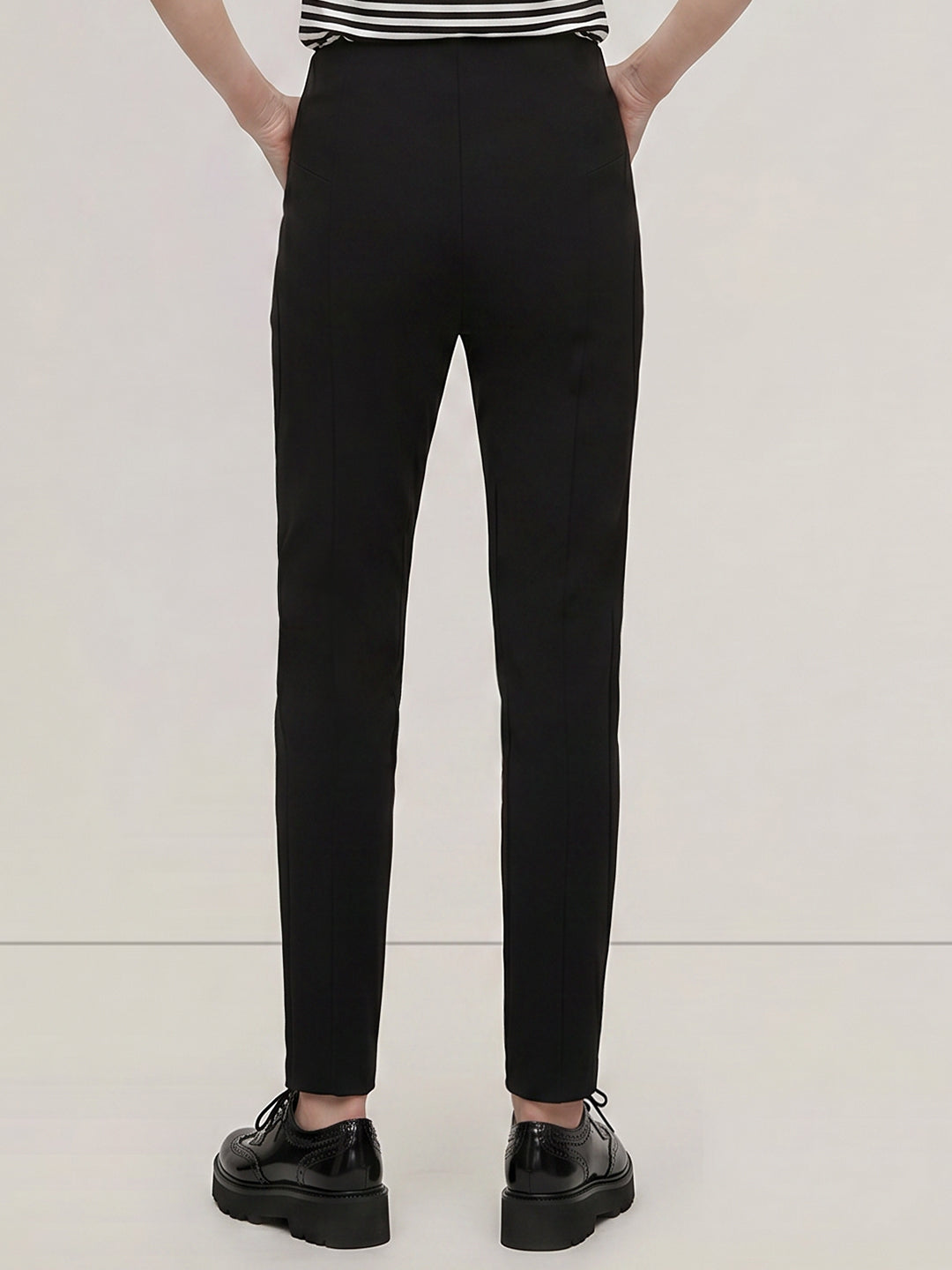 Black High Rise Jeggings